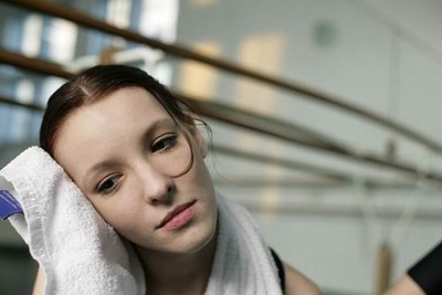 短裙短裤大长腿的白天和盖着棉被的晚上