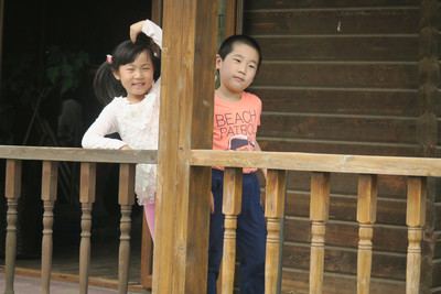 欢乐六一|+姐弟俩个畅玩北京国际鲜花港