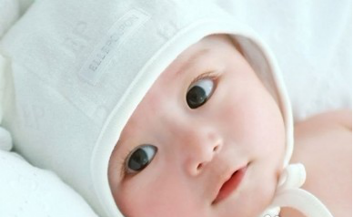 唯儿诺带你了解深圳私立儿科医院常见新生儿眼